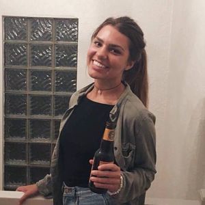 Meet your Posher, Ariane